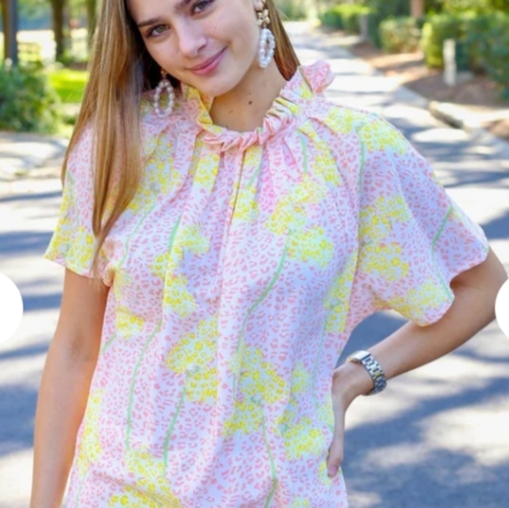NWT Rosemary Floral Leopard Ruffle Blouse Shirt Top Size Medium NEW!